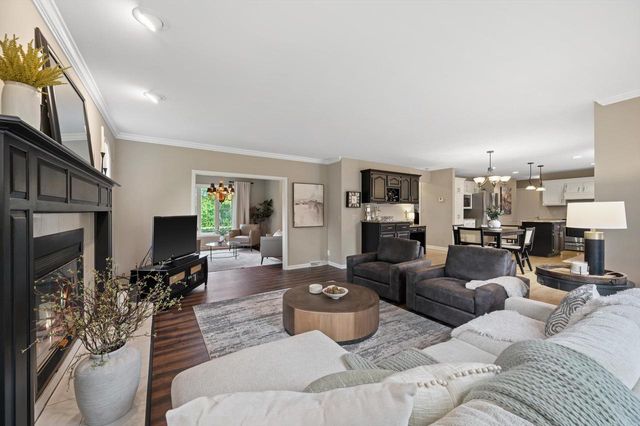 W163N7576 Tamarack TRAIL, Menomonee Falls, WI 53051