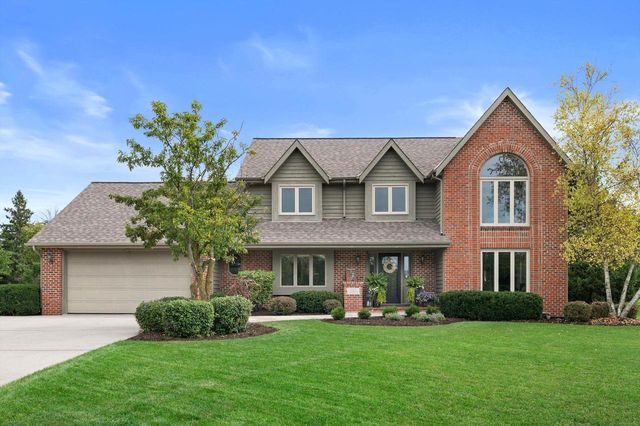 W163N7576 Tamarack TRAIL, Menomonee Falls, WI 53051