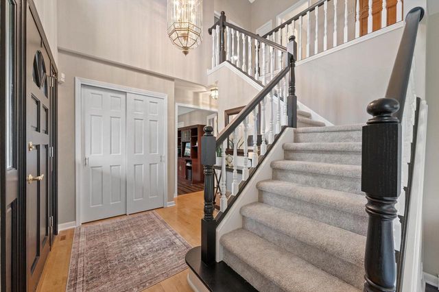 W163N7576 Tamarack TRAIL, Menomonee Falls, WI 53051