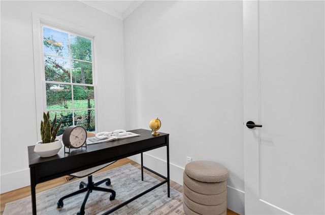 652 Timm Valley Road NE, Atlanta, GA 30305