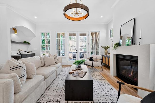 652 Timm Valley Road NE, Atlanta, GA 30305