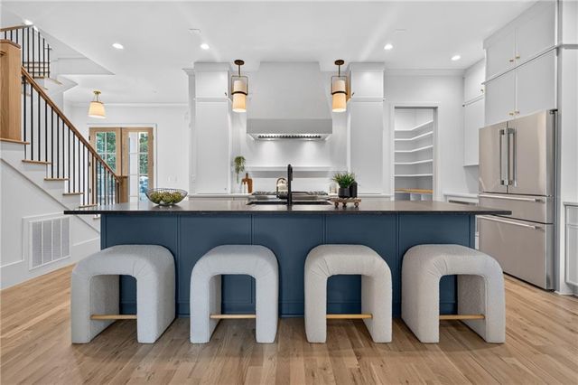 652 Timm Valley Road NE, Atlanta, GA 30305