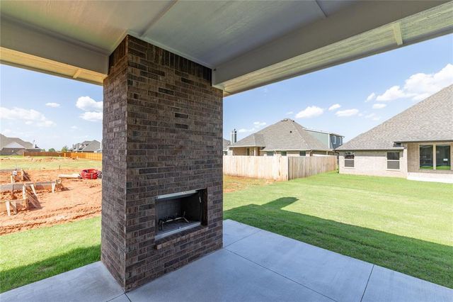 5608 Rose Prairie Boulevard, Edmond, OK 73034
