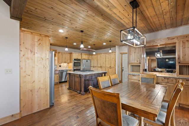 111 Blue Spruce Dr, Divide, CO 80814