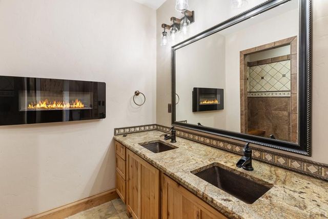 111 Blue Spruce Dr, Divide, CO 80814