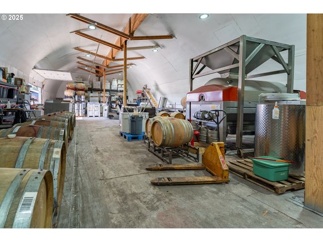 24730 Sw TILE FLAT Rd, Hillsboro, OR 97123