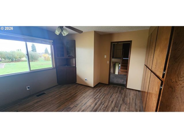 24730 Sw TILE FLAT Rd, Hillsboro, OR 97123