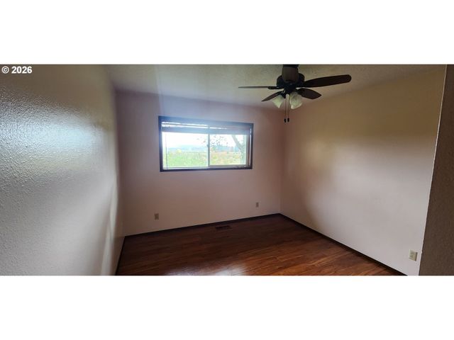 24730 Sw TILE FLAT Rd, Hillsboro, OR 97123