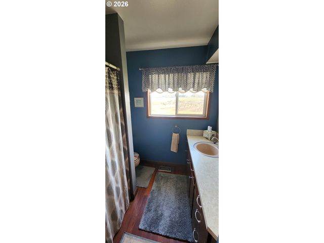 24730 Sw TILE FLAT Rd, Hillsboro, OR 97123