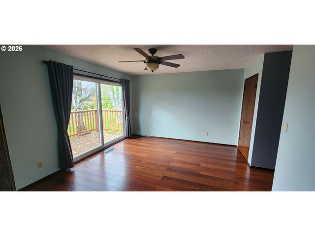 24730 Sw TILE FLAT Rd, Hillsboro, OR 97123