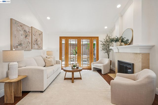 238 Delta Pl, Danville, CA 94526