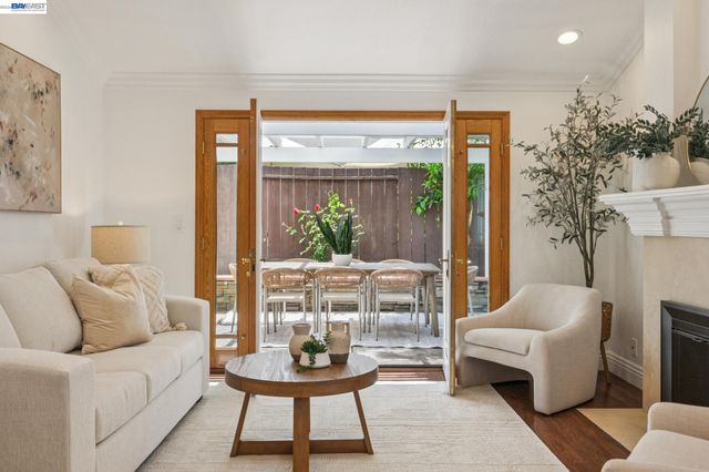 238 Delta Pl, Danville, CA 94526