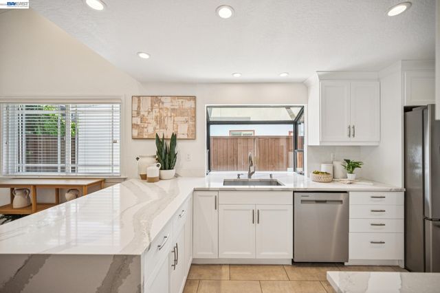 238 Delta Pl, Danville, CA 94526