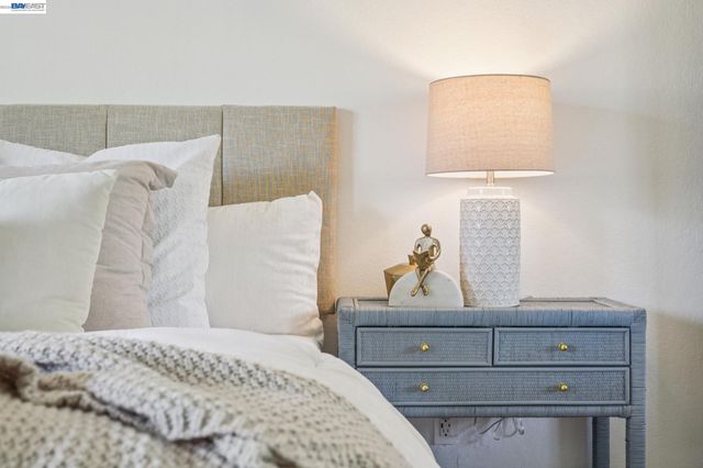 238 Delta Pl, Danville, CA 94526