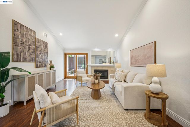 238 Delta Pl, Danville, CA 94526