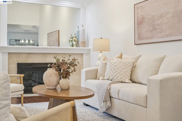 238 Delta Pl, Danville, CA 94526