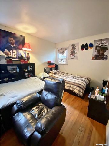 117 Blydenburg Avenue, Smithtown, NY 11787