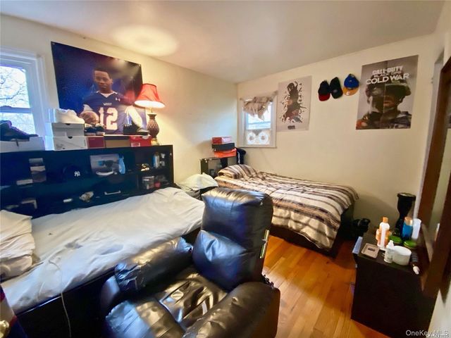 117 Blydenburg Avenue, Smithtown, NY 11787