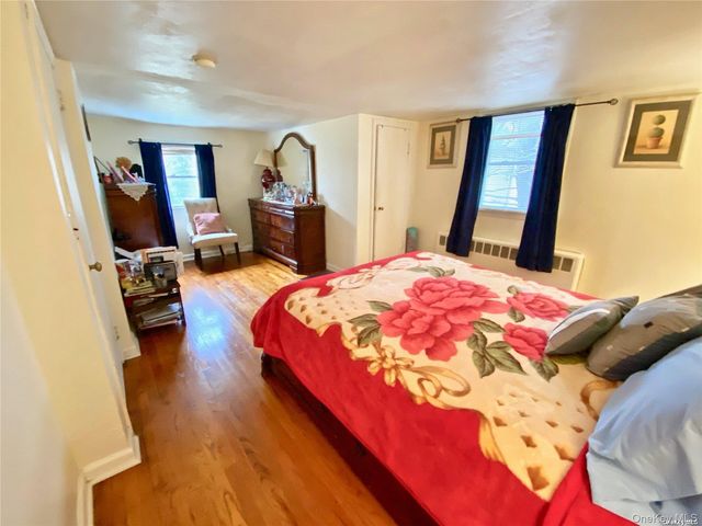 117 Blydenburg Avenue, Smithtown, NY 11787