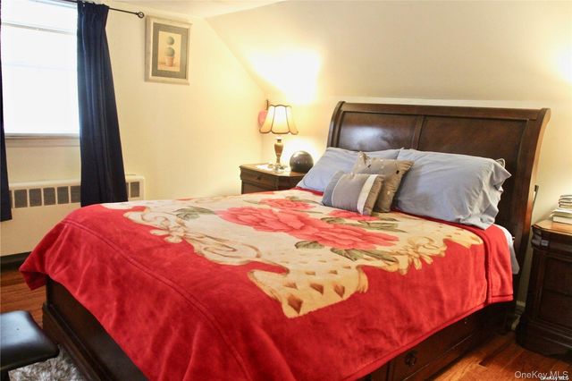 117 Blydenburg Avenue, Smithtown, NY 11787