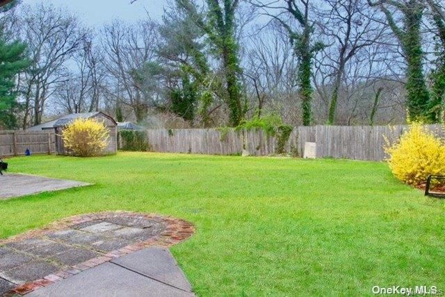 117 Blydenburg Avenue, Smithtown, NY 11787