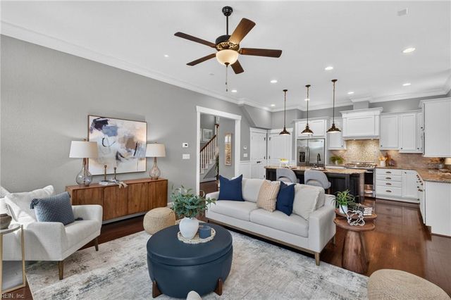 1153 Edinburgh PW, Chesapeake, VA 23322