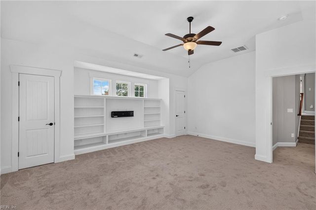 1153 Edinburgh PW, Chesapeake, VA 23322