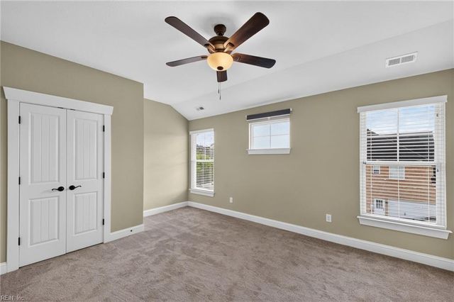 1153 Edinburgh PW, Chesapeake, VA 23322