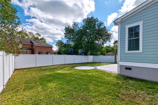 1153 Edinburgh PW, Chesapeake, VA 23322