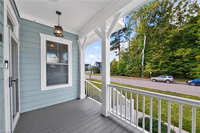 1153 Edinburgh PW, Chesapeake, VA 23322