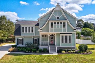 1153 Edinburgh PW, Chesapeake, VA 23322