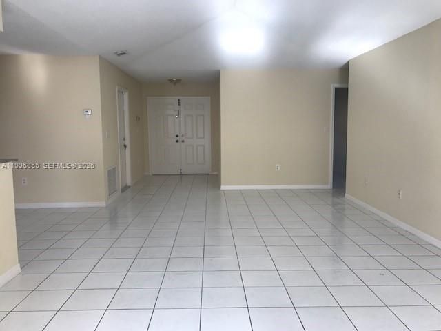 19712 NW 82nd Pl, Hialeah, FL 33015