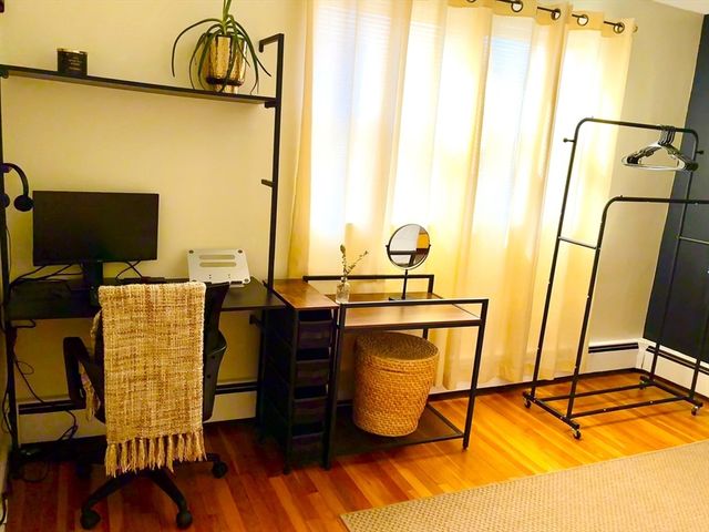 1105 Lexington Street 6-4, Waltham, MA 02452