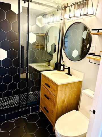 1105 Lexington Street 6-4, Waltham, MA 02452