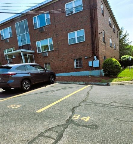 1105 Lexington Street 6-4, Waltham, MA 02452