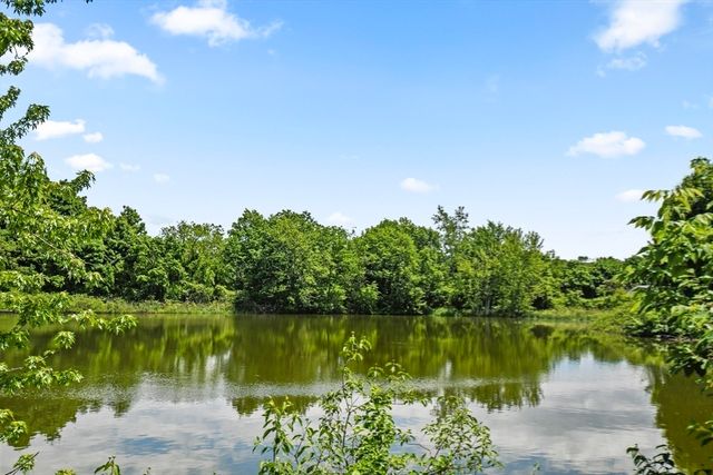 1105 Lexington Street 6-4, Waltham, MA 02452