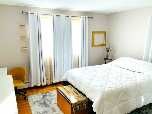 1105 Lexington Street 6-4, Waltham, MA 02452