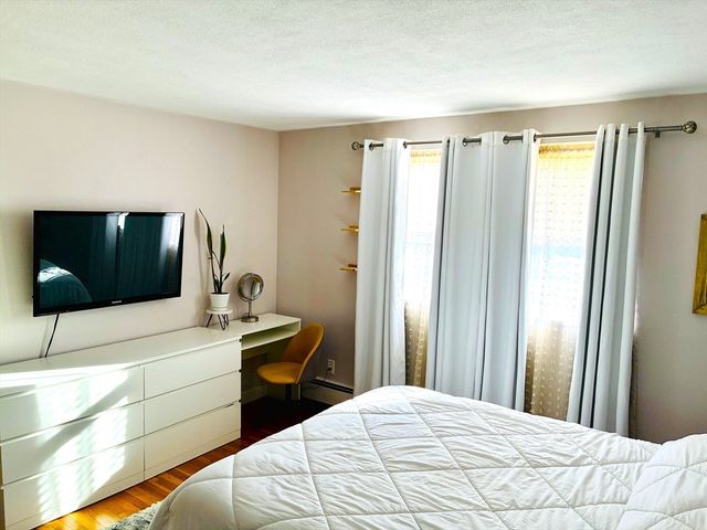 1105 Lexington Street 6-4, Waltham, MA 02452