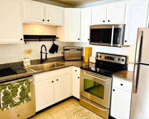 1105 Lexington Street 6-4, Waltham, MA 02452