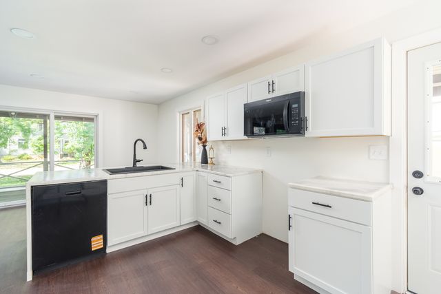 1110 5th Street, Mendota, IL 61342