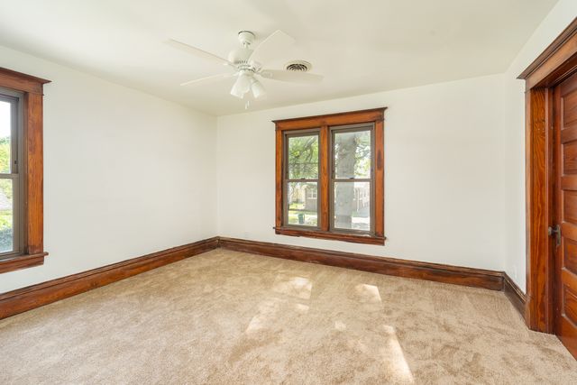 1110 5th Street, Mendota, IL 61342