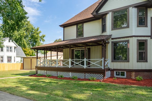 1110 5th Street, Mendota, IL 61342