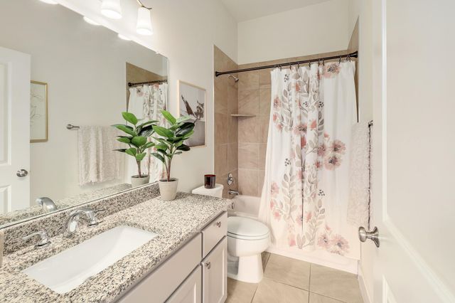 13001 Hymeadow DR 3, Austin, TX 78729