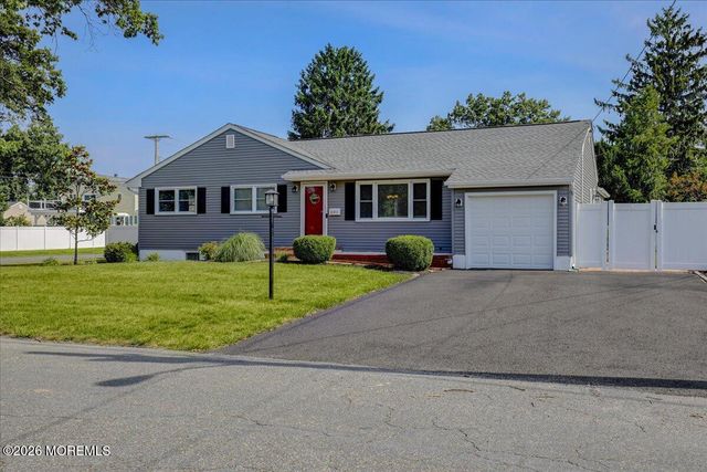 201 Green Tree Road, Brick, NJ 08724