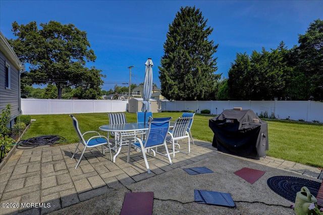 201 Green Tree Road, Brick, NJ 08724