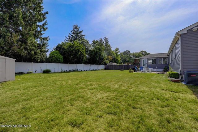 201 Green Tree Road, Brick, NJ 08724