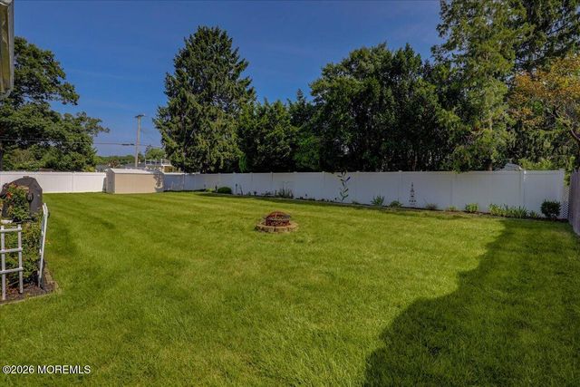 201 Green Tree Road, Brick, NJ 08724