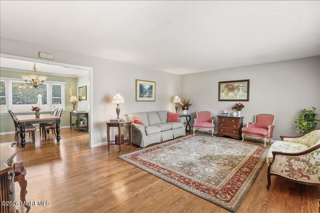 201 Green Tree Road, Brick, NJ 08724