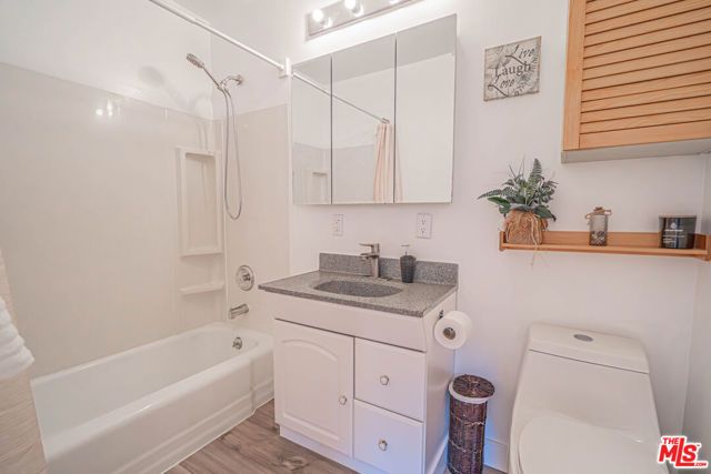 35315 Glenwall Street, Agua Dulce, CA 91390