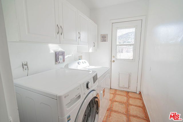 35315 Glenwall Street, Agua Dulce, CA 91390